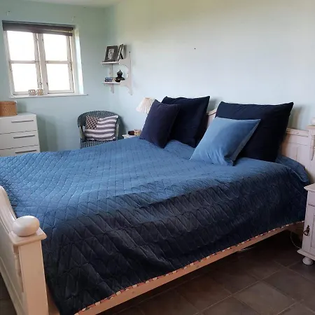 Villa Dobbelt Beach House Langeland, 190m2, 4 Sovevaerelser, 20 M Til Strand *