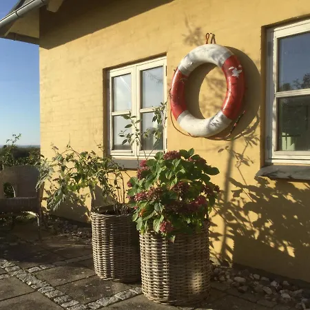 Dobbelt Beach House Langeland, 190m2, 4 Sovevaerelser, 20 M Til Strand Villa *